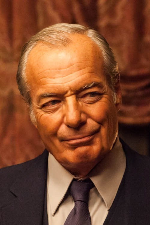 Photo of Louis Dezseran