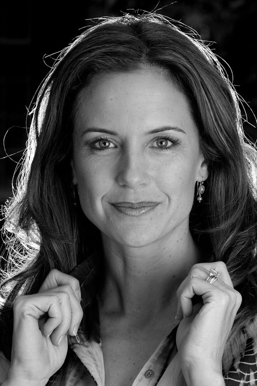 Photo of Kelly Preston
