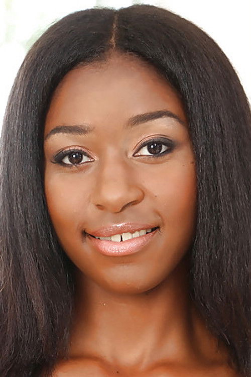 Photo of Camille Amore