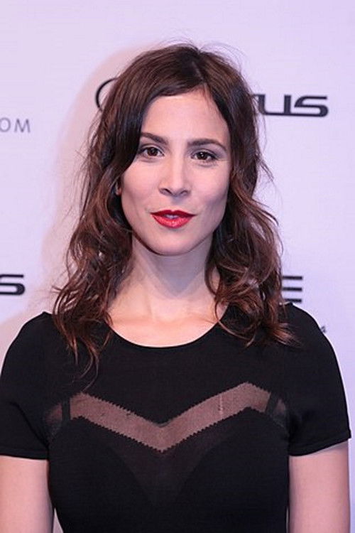 Photo of Aylin Tezel