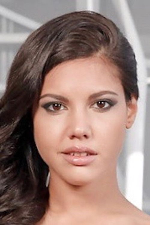 Photo of Apolonia Lapiedra