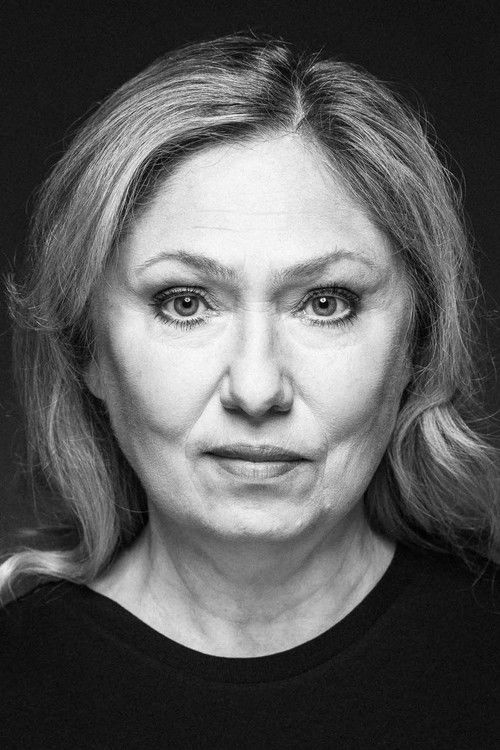 Photo of Carmen Mikiver