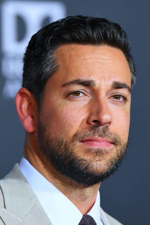 Photo of Zachary Levi