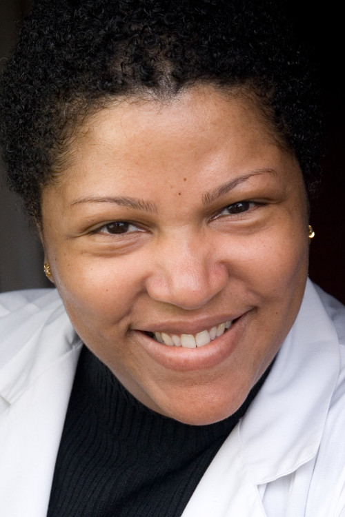 Photo of Carla Valentine