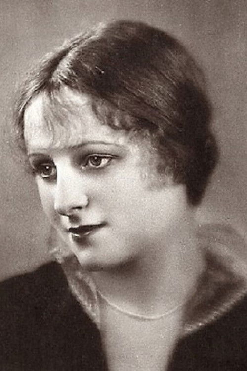 Photo of Evelyn Holt