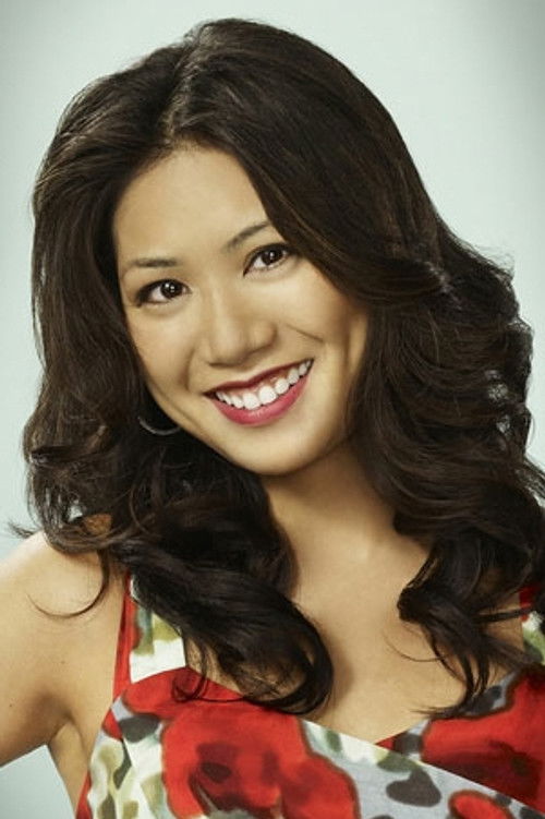 Photo of Liza Lapira