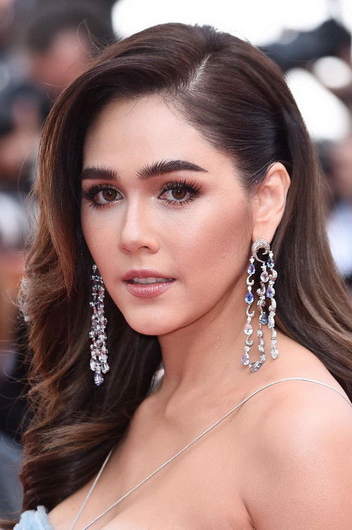 Photo of Araya A. Hargate