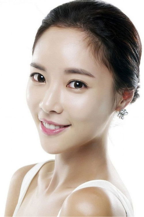 Photo of Hwang Jung-eum