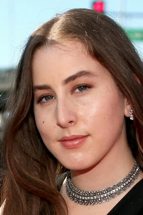 Photo of Alana Haim
