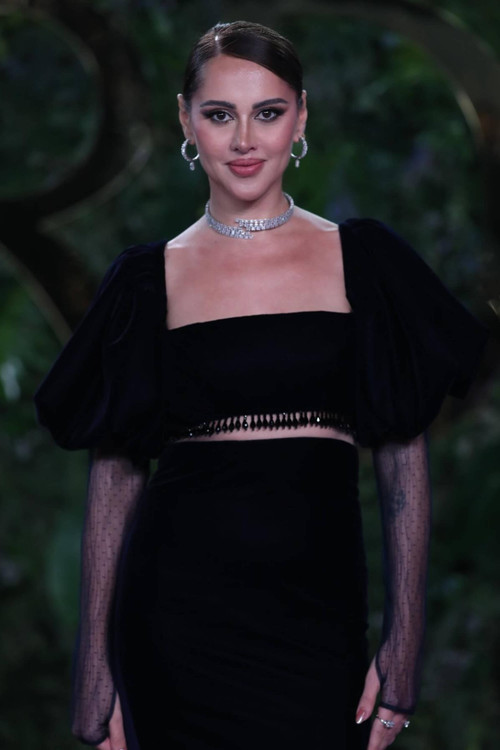 Photo of Yasmine Raeis