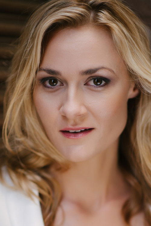 Photo of Julia Billington