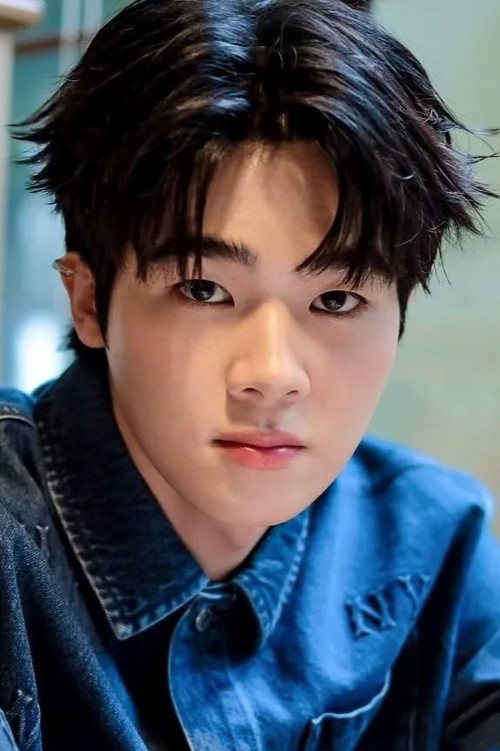 Photo of Thanawat Uthaikitwanit