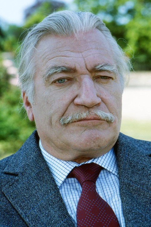 Photo of Nigel Davenport