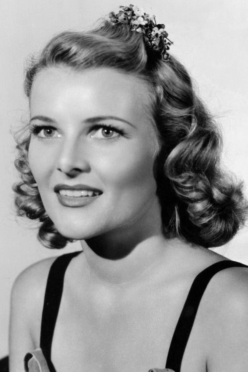 Photo of Louise Currie