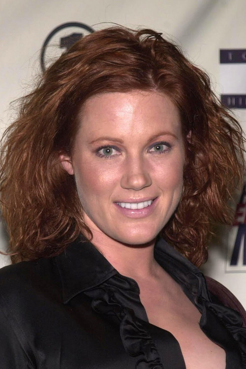Photo of Elisa Donovan