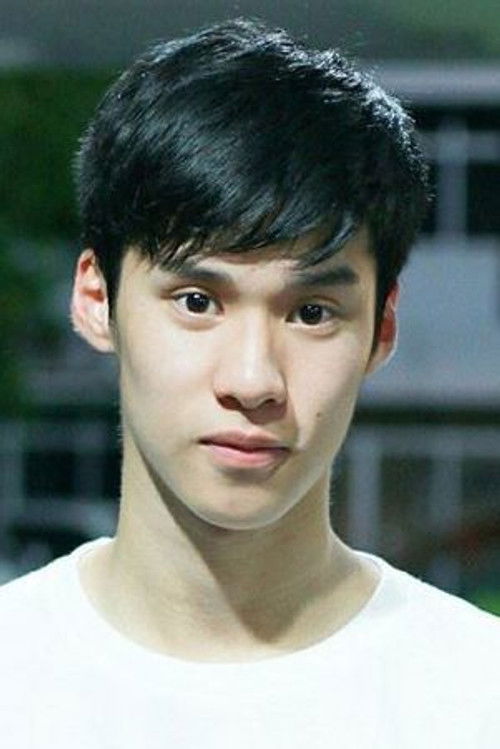 Photo of Peemapol Panichtamrong