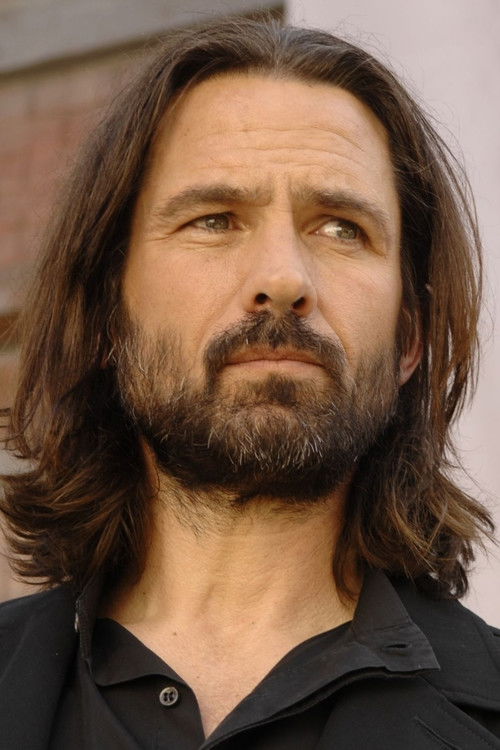 Photo of Billy Campbell