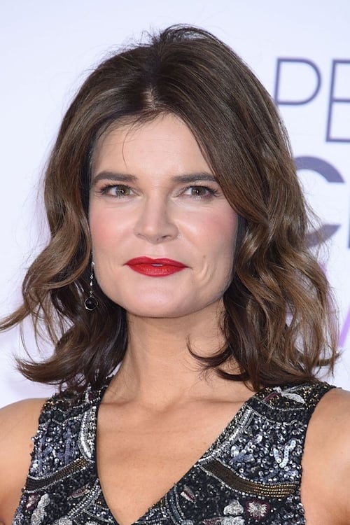 Photo of Betsy Brandt