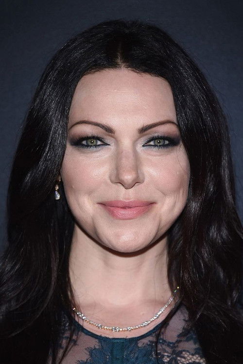 Photo of Laura Prepon