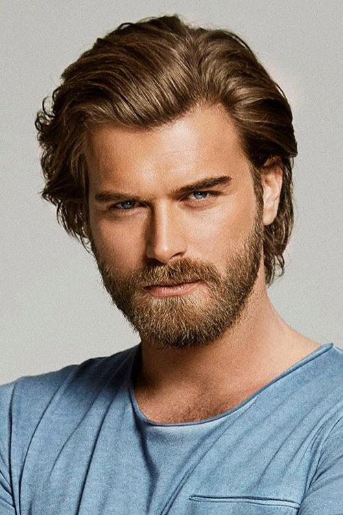 Photo of Kıvanç Tatlıtuğ