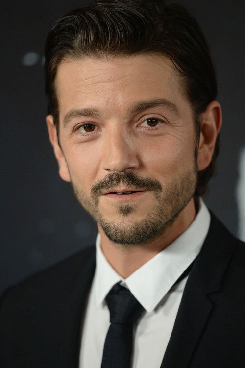 Photo of Diego Luna