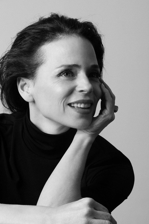 Photo of Suzanne Clément