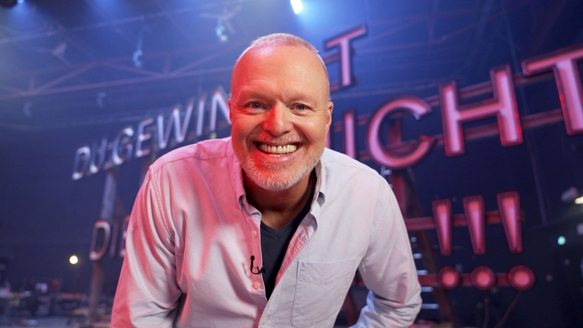 Backdrop for Du gewinnst hier nicht die Million bei Stefan Raab