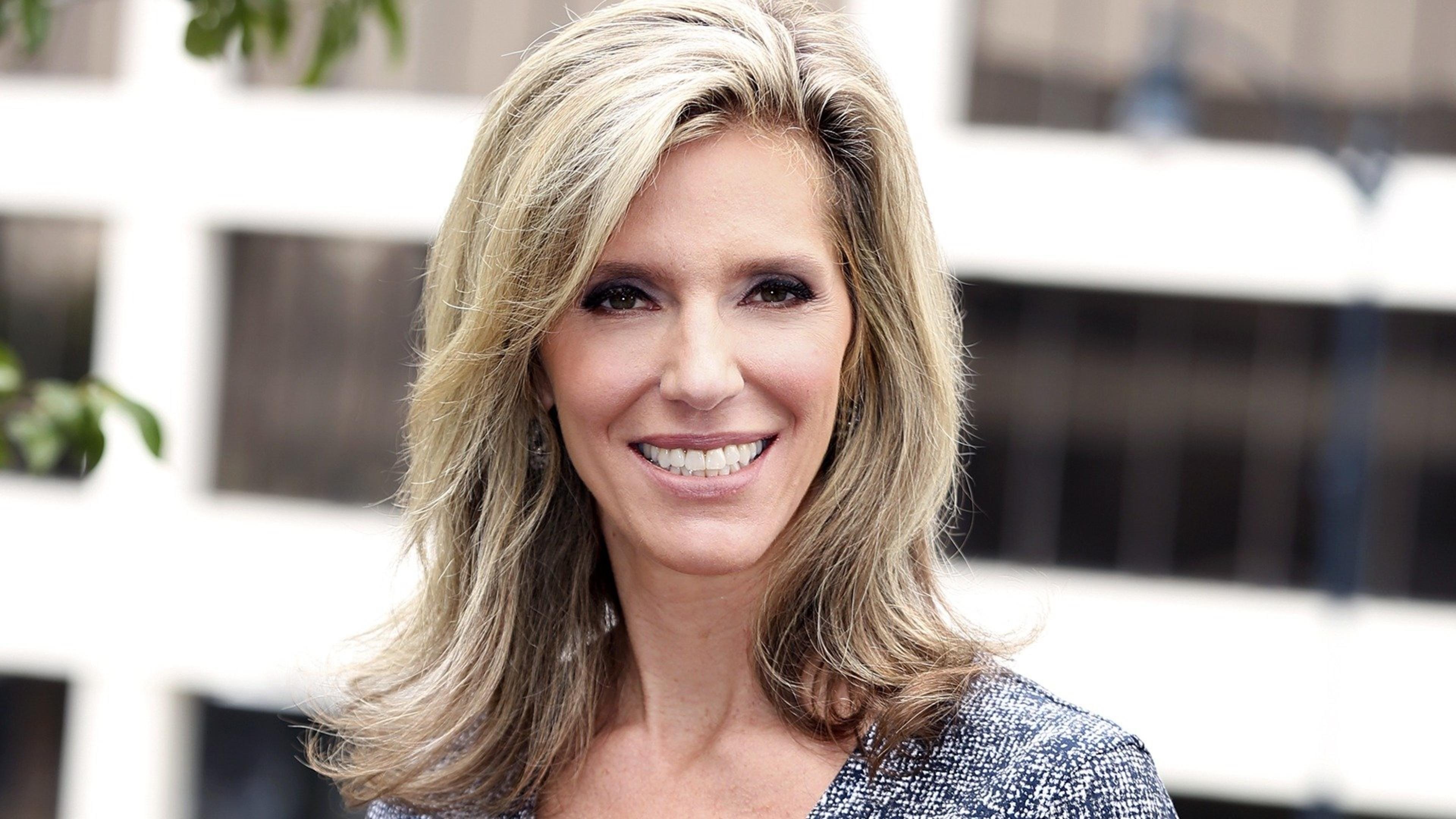 Backdrop for Job or No Job