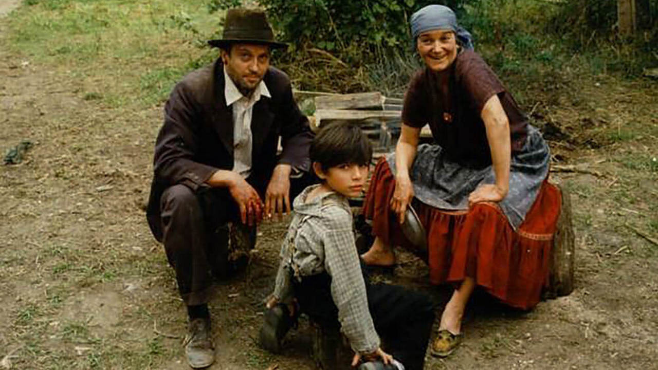 Backdrop for Halgato