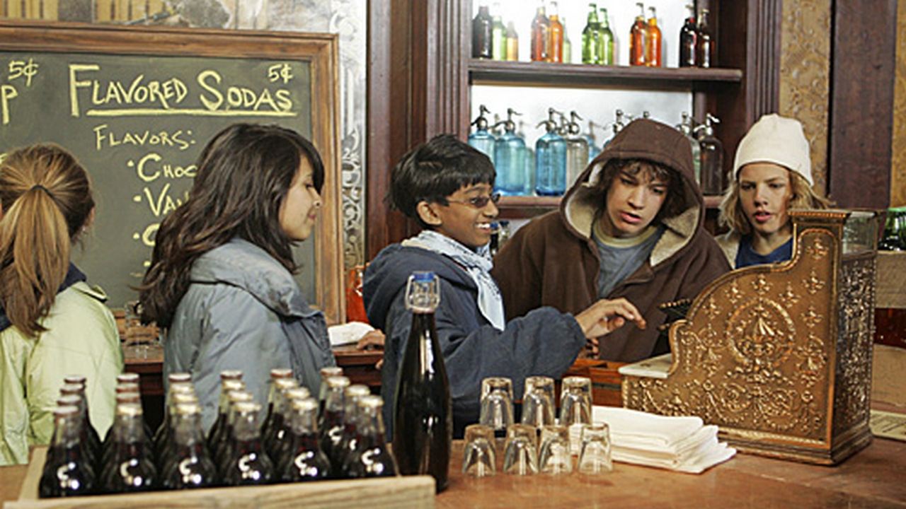 Backdrop for Kid Nation