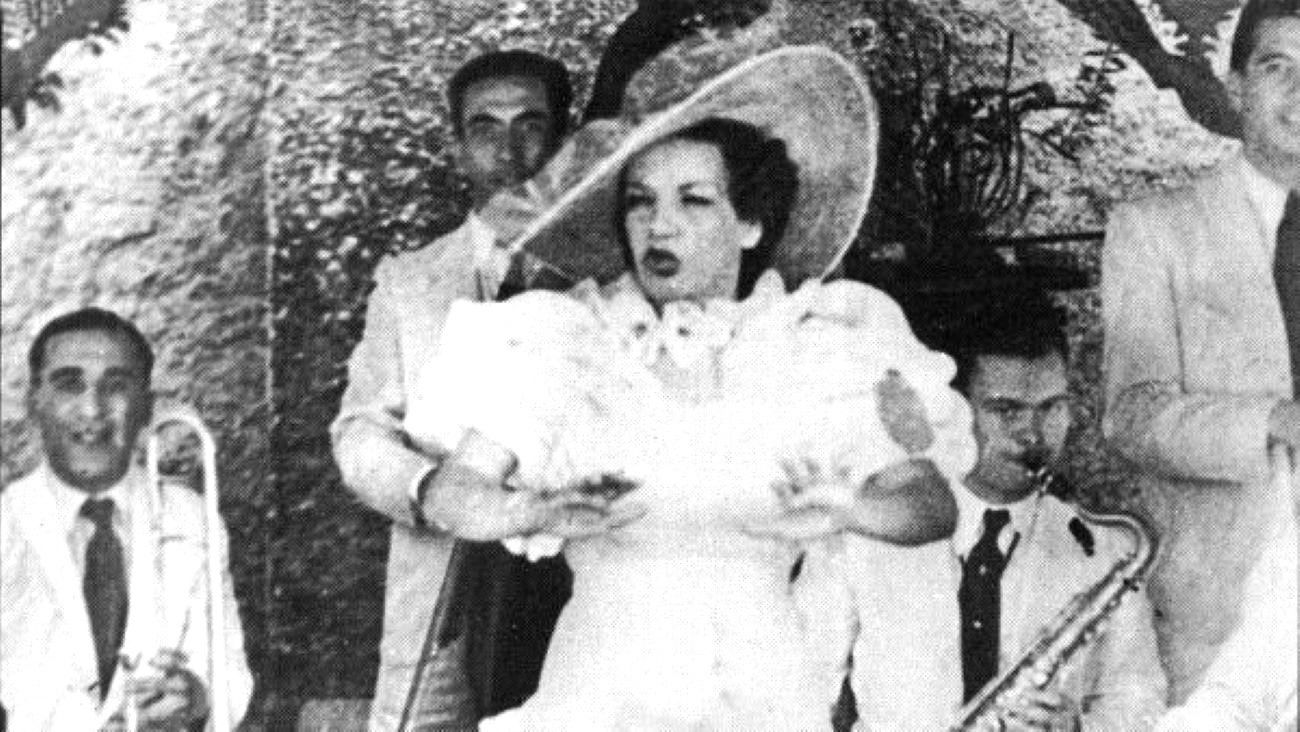 Backdrop for Hello, Hello, Brazil!