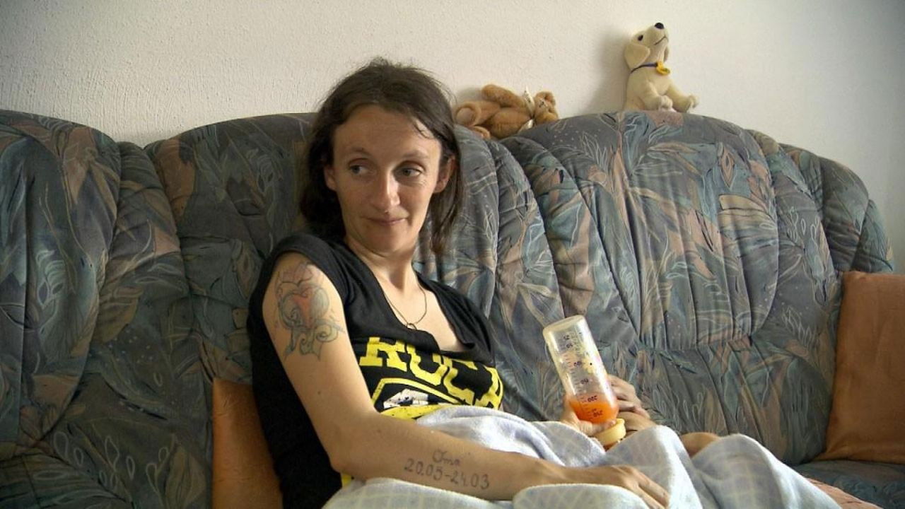 Backdrop for Asternweg - Eine Straße ohne Ausweg