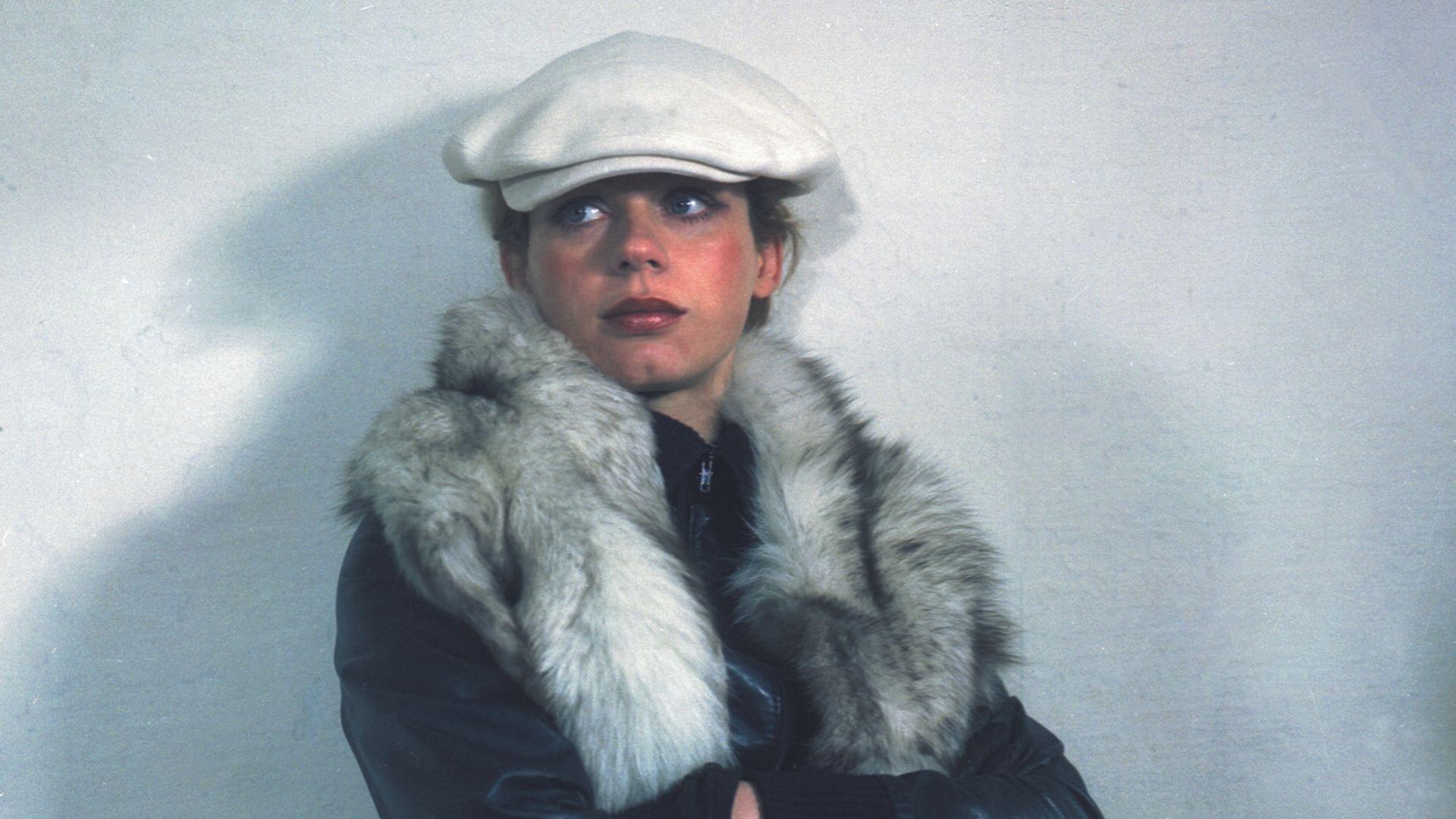 Backdrop for Solo Sunny