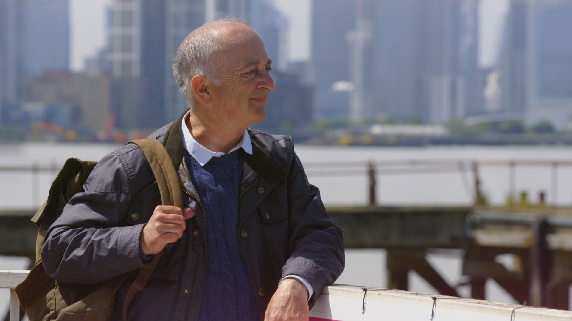 Backdrop for The Thames: Britain's Great River with Tony Robinson