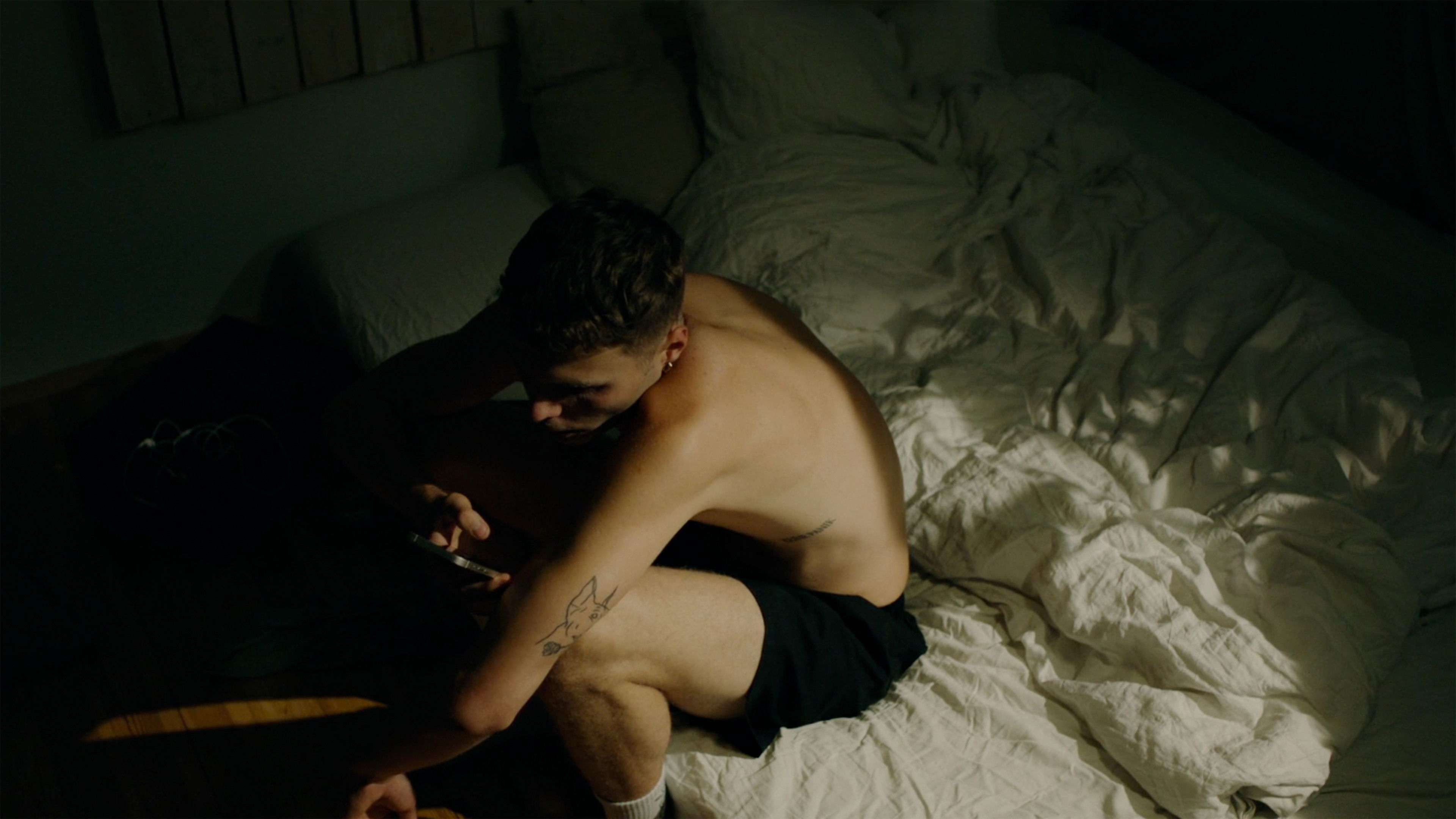 Backdrop for Alleine (+1)