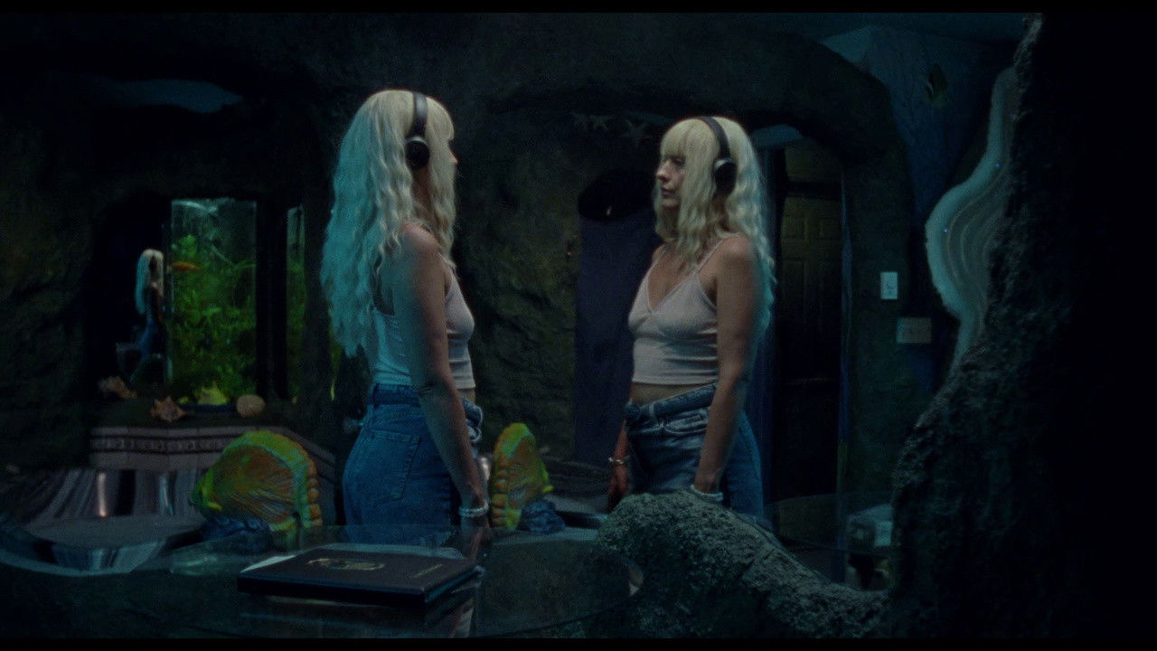 Backdrop for Sirens Call