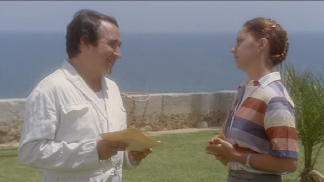 Backdrop for El hijo del cura