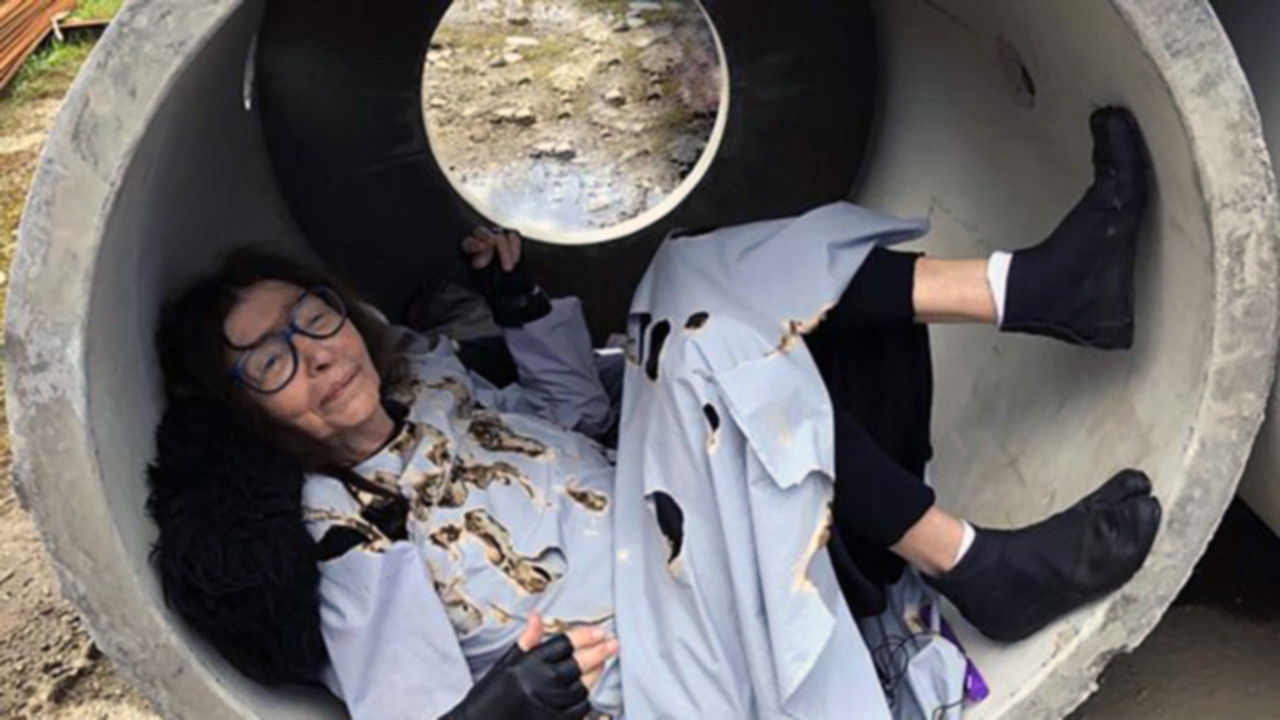 Backdrop for Mords-les !