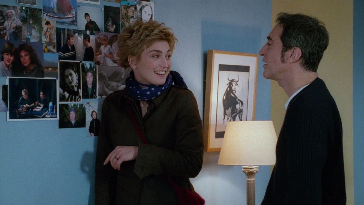 Backdrop for People Who Love Each Other