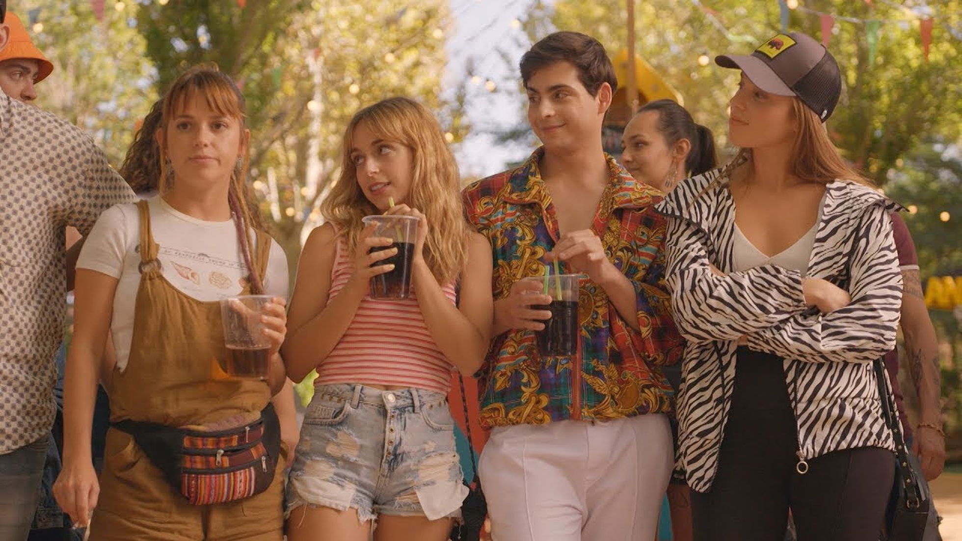 Backdrop for La Reina del pueblo