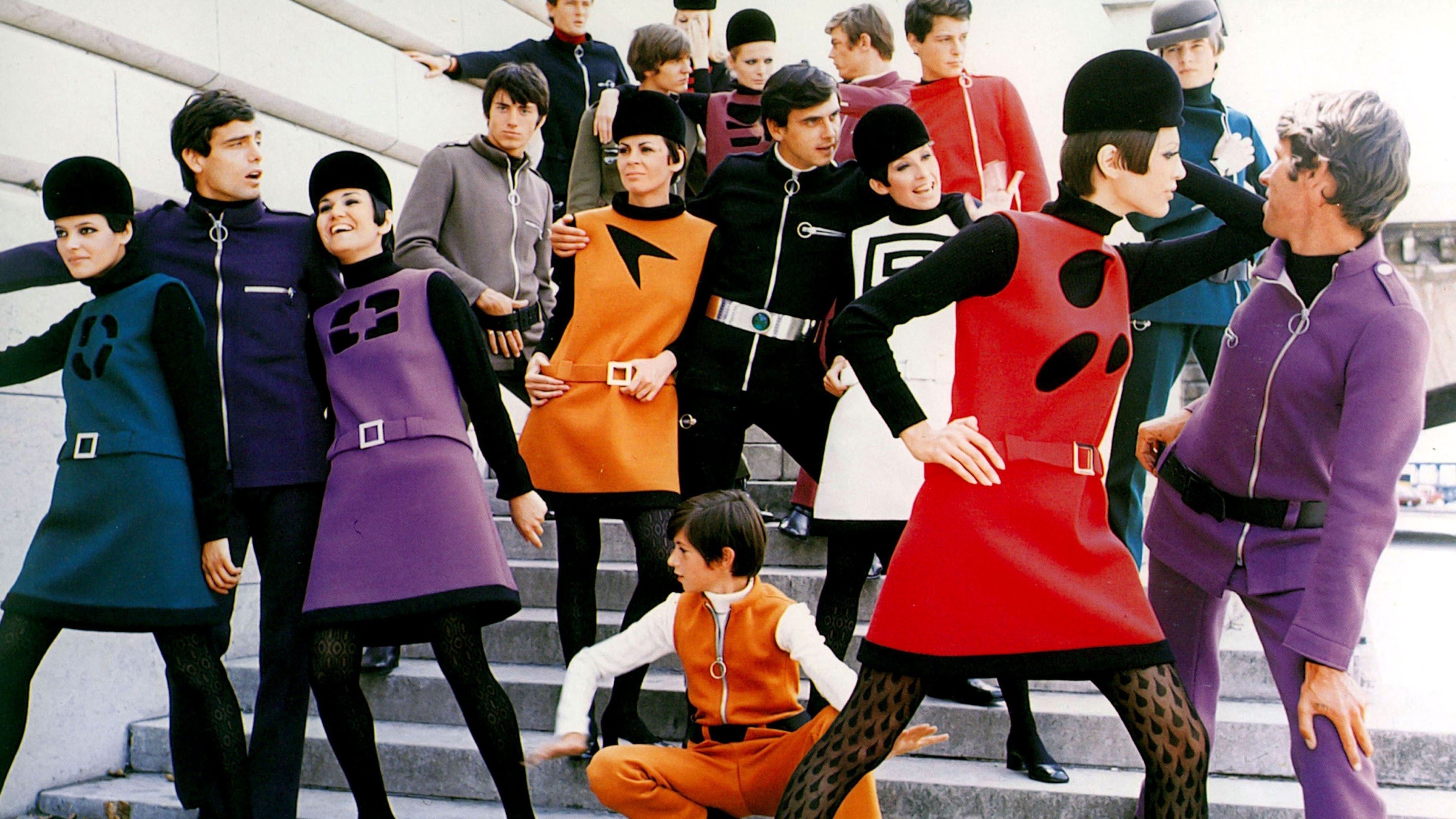 Backdrop for House of Cardin