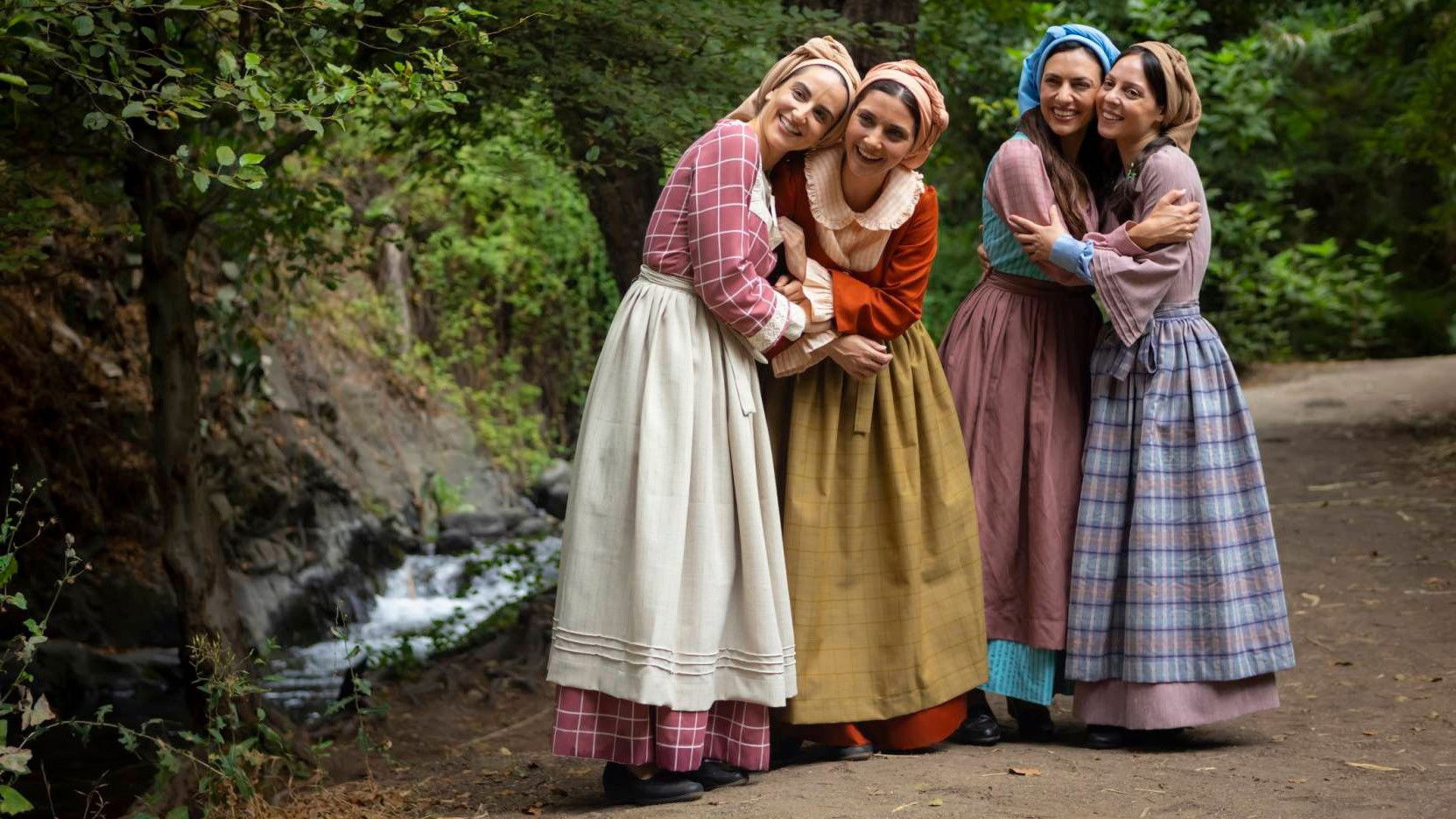 Backdrop for Ανεράδες