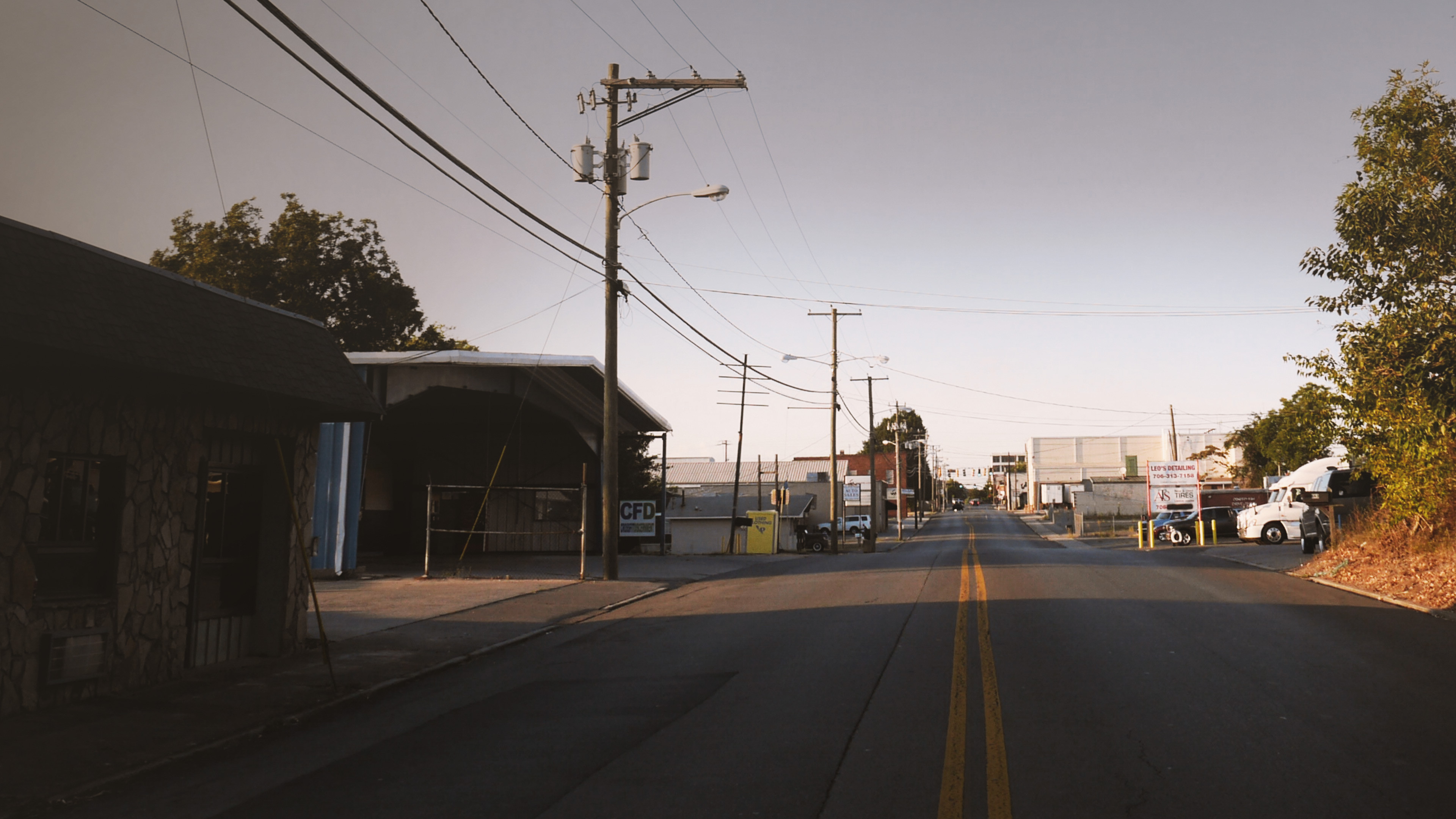 Backdrop for Murder Comes To Town