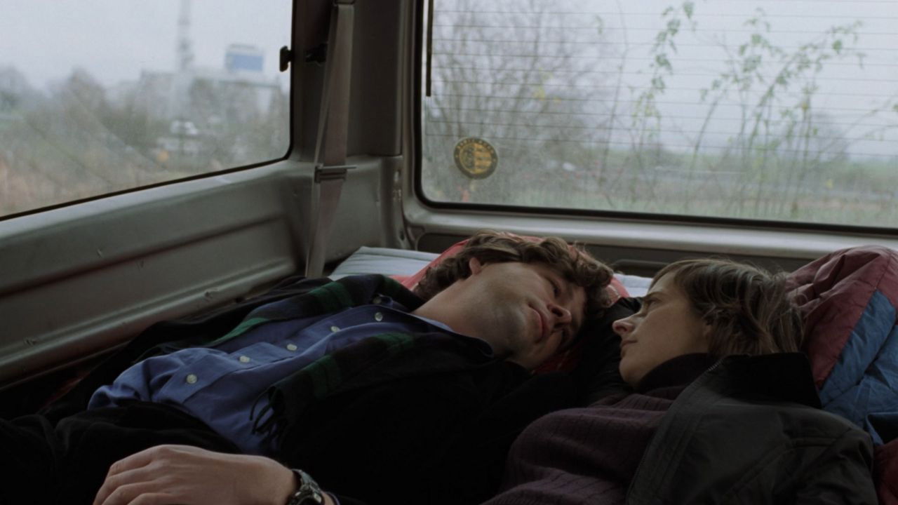 Backdrop for Windows on Monday