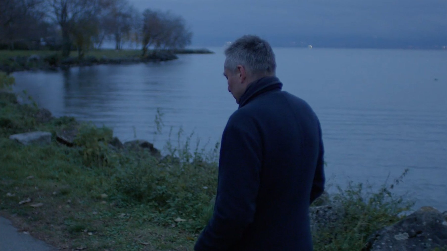 Backdrop for France Against the Robots