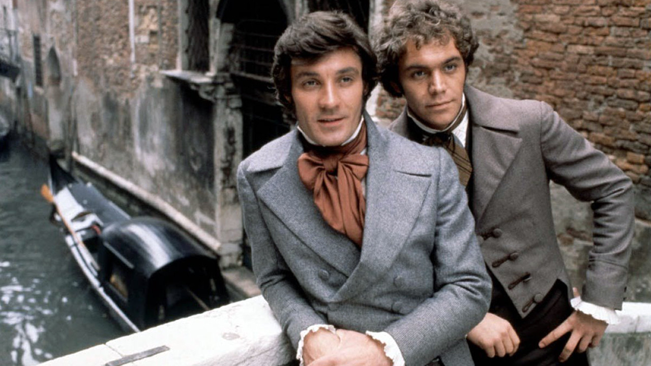 Backdrop for La Nouvelle Malle des Indes