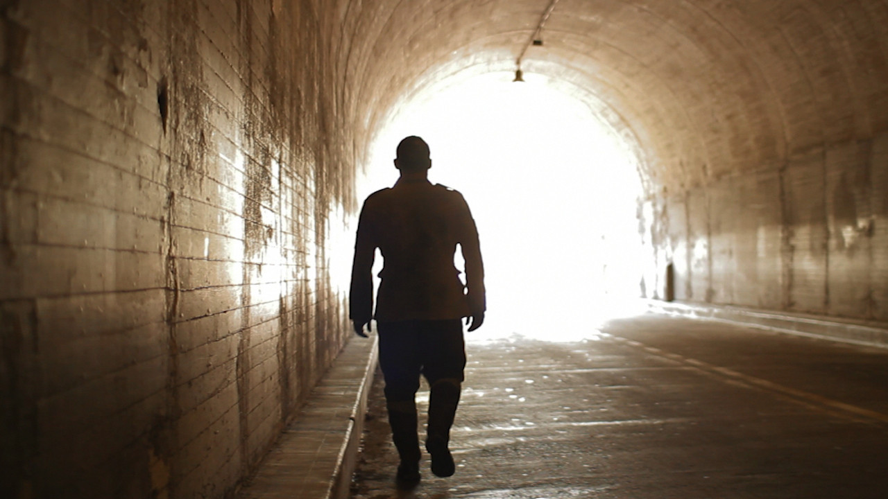 Backdrop for Alistair1918