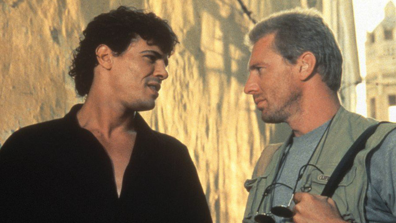 Backdrop for Bezness