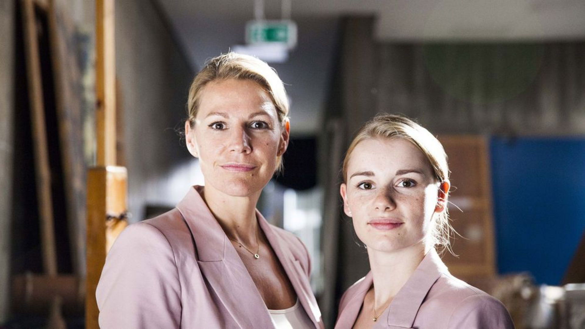 Backdrop for 16 Overnight!