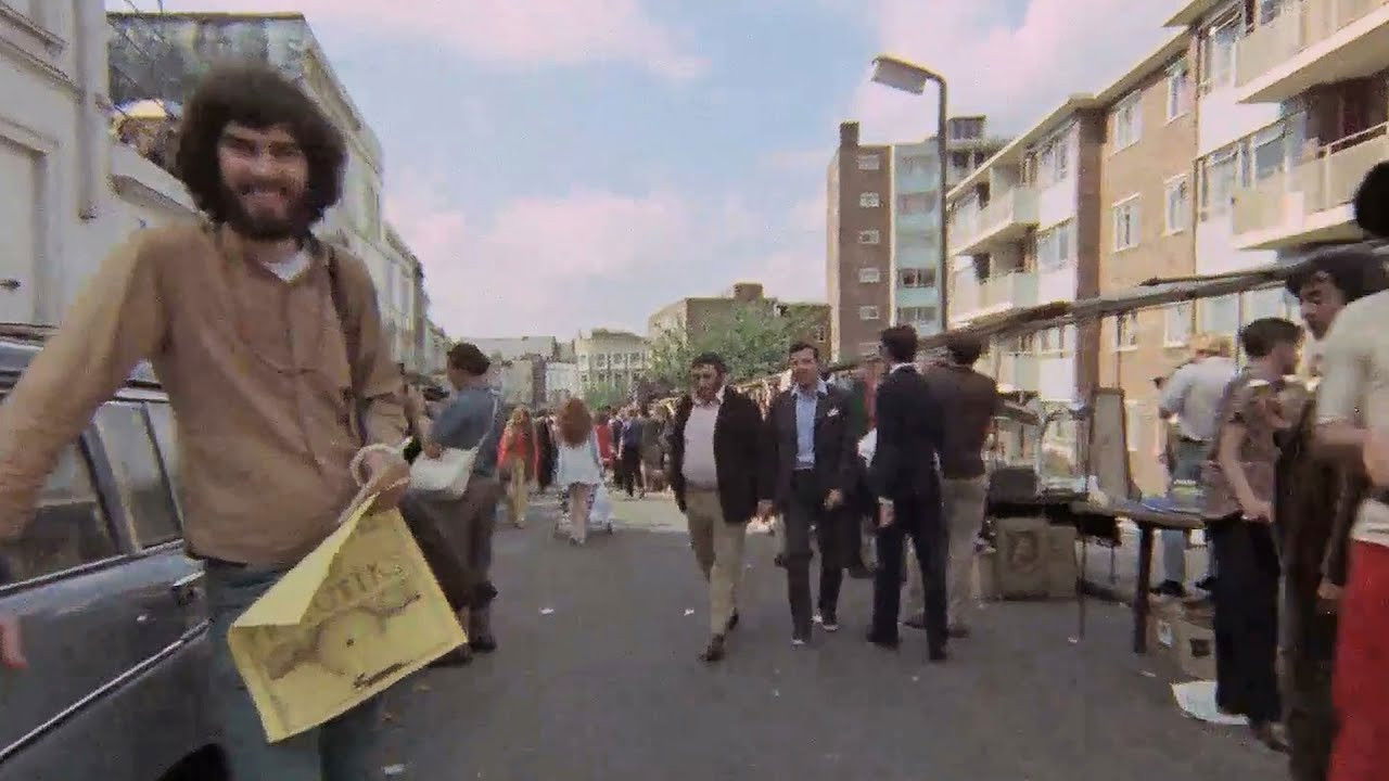 Backdrop for Getting It Straight in Notting Hill Gate